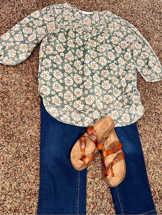 LC Lauren Conrad Tops - LC Lauren Conrad blouse Large